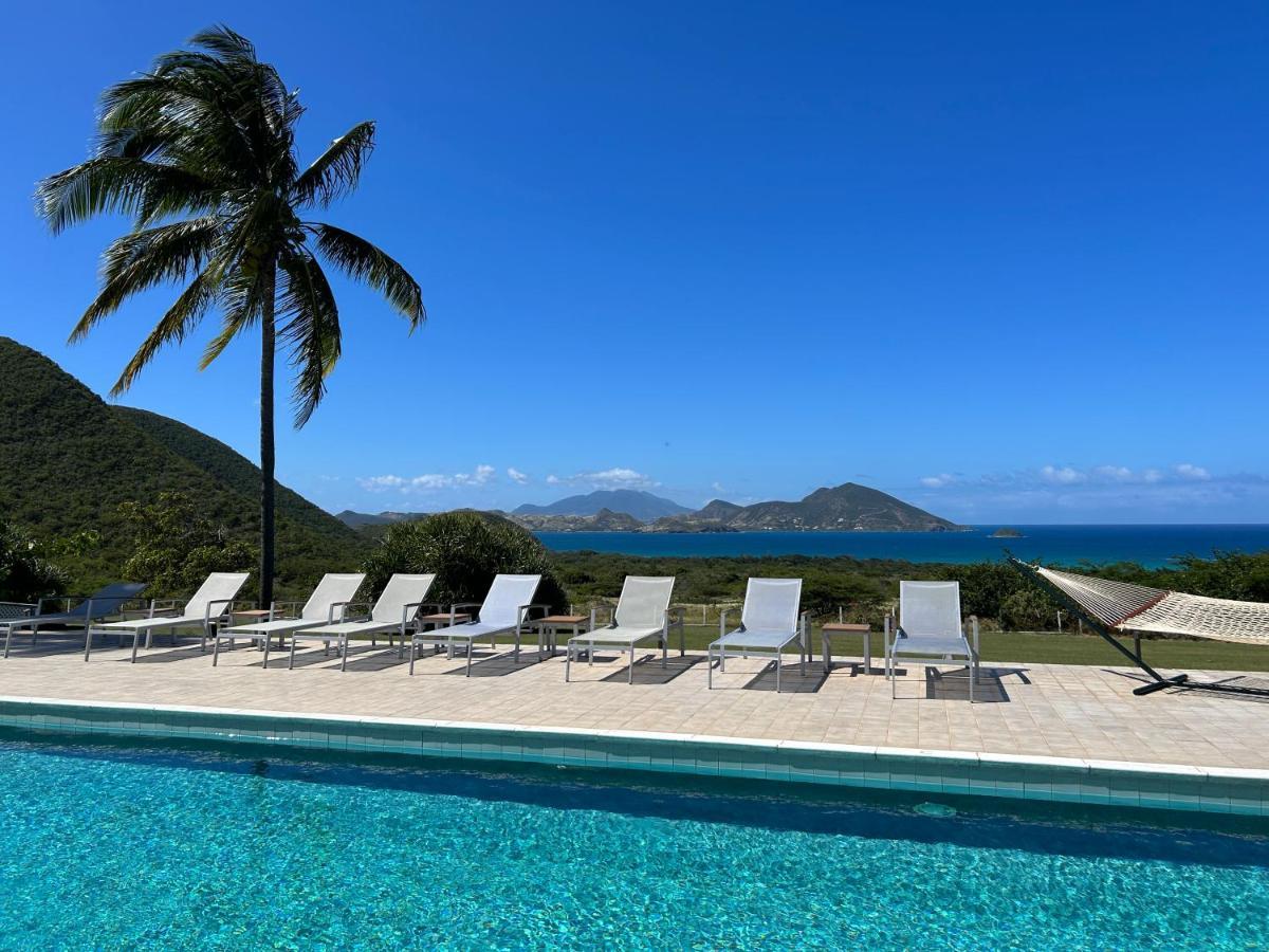 Mount Nevis Hotel Esterno foto