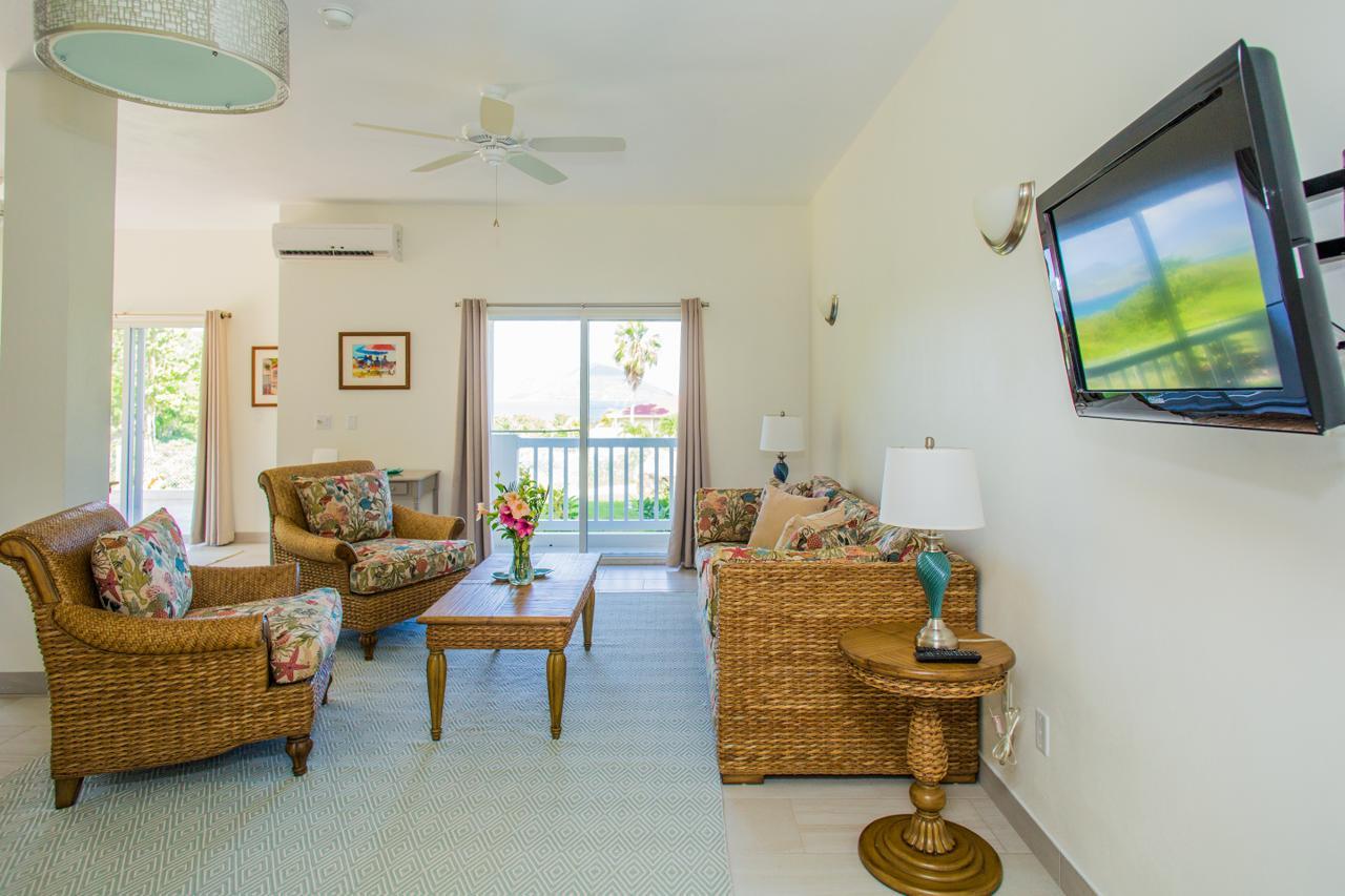 Mount Nevis Hotel Esterno foto